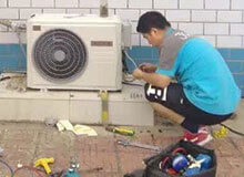 ��������������{���b����